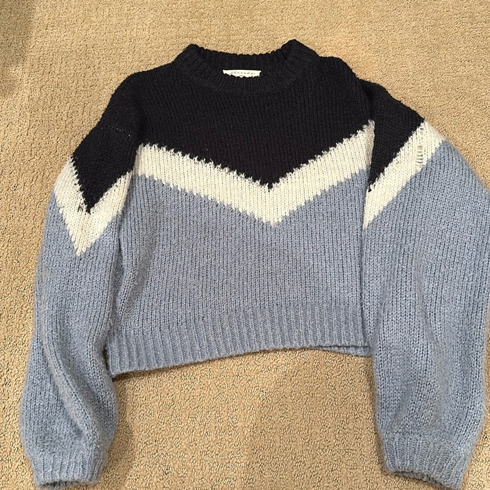 american threads sweater